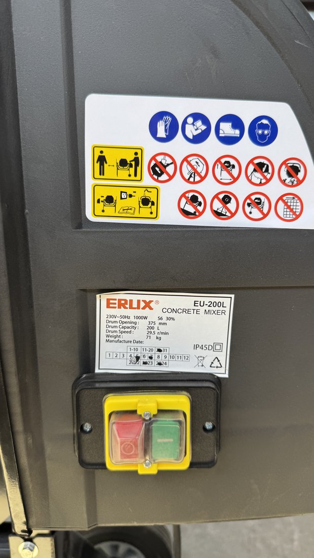 Ficha técnica de la betonera eléctrica: 230V, 1000W, tambor de 200L